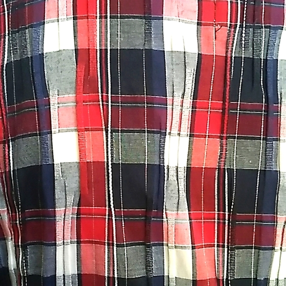 Christopher & Banks Stretch Plaid Button Down Blouse. Size Large. NWOT - Picture 9 of 11